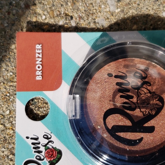 Remi Rose Bronzer Vanessa. NIP - Picture 3 of 4